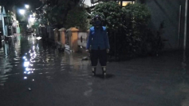 Sungai Ciliwung Meluap, 17 RW di Jaktim dan Sebagian Jaksel Kebanjiran