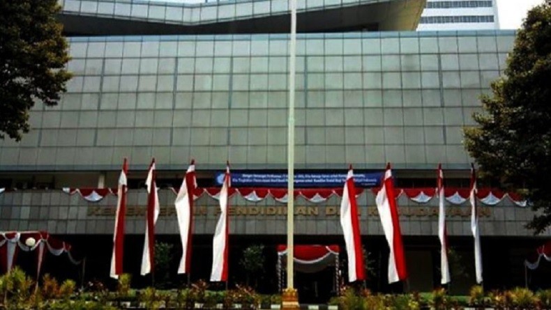 MA Perintahkan Cabut SKB Menteri tentang Seragam Sekolah, Ini Respons Kemendikbudristek