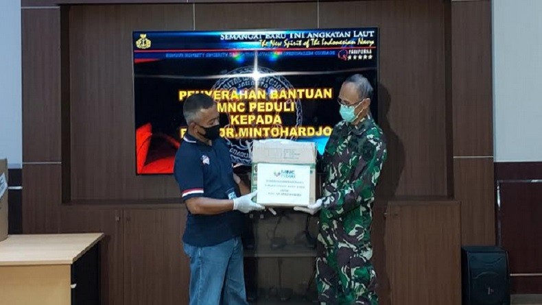 MNC Peduli Serahkan Bantuan Alat Kesehatan ke RSAL Mintoharjo