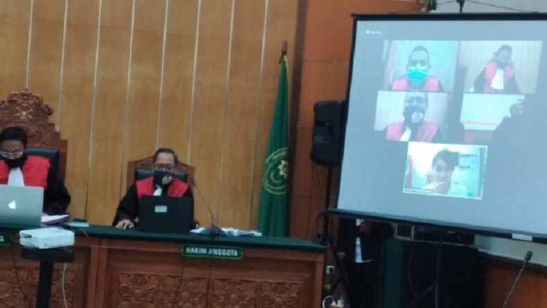 PN Jakbar Ditutup karena Covid-19, Sidang Lucinta Luna Ditunda