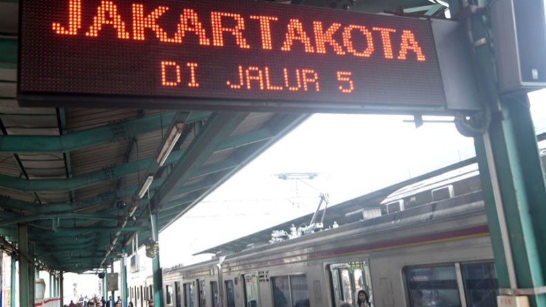 Revitalisasi Prasarana KAI, Wesel di Stasiun Jakarta Kota Terakhir Diganti 1970