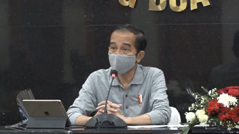 Cegah Covid-19, Jokowi Minta TNI dan Polri Awasi Ketat Penggunaan Masker di Masyarakat