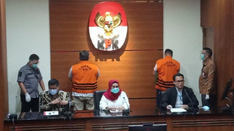 KPK Tetapkan Bupati Labuhanbatu Utara dan Mantan Wabendum PPP Tersangka Korupsi APBN
