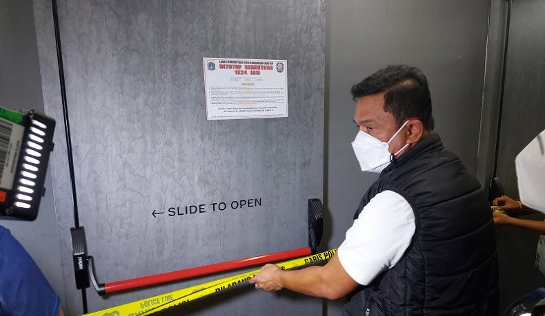 Gelar Pesta Perayaan Tahun Baru, Koda Bar di Sudirman Disegel Polisi