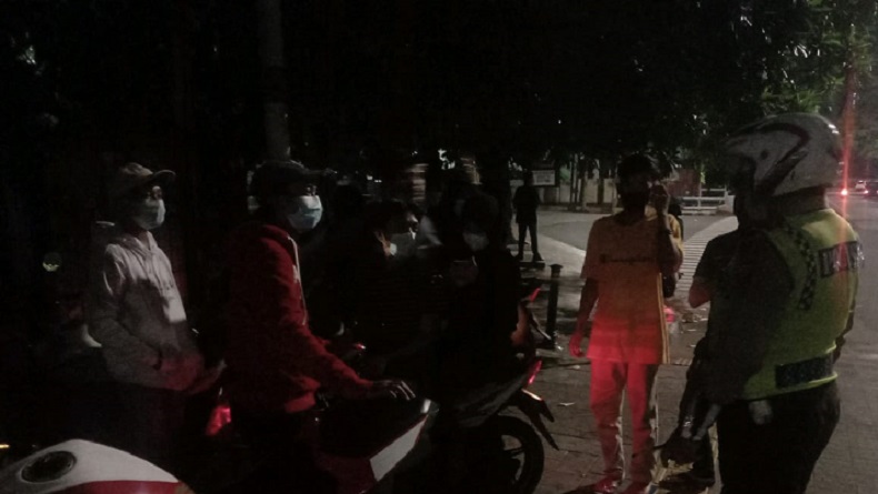 Malam-Malam di Danau Sunter, Sekelompok Remaja Dibubarkan Polisi