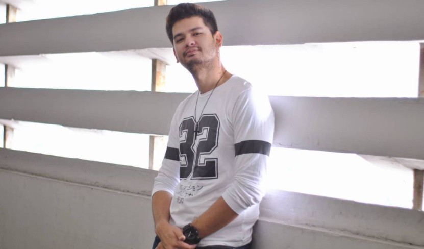 Ribut dengan Arya Saloka, Instagram Kevin Hillers Pemeran Angga di Ikatan Cinta Diserbu Netizen