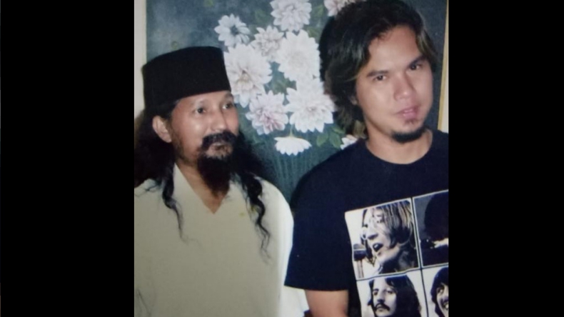 Kenang Habib Ja’far Al Kaff, Ahmad Dhani Unggah Foto Jadul