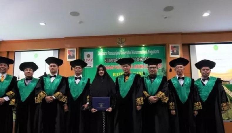 Profil Rashda Diana, Doktor Politik Cucu Pendiri Ponpes Gontor yang Jadi Istri Din Syamsuddin