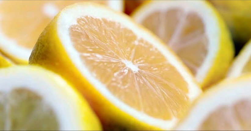 Tidak Hanya Segar Dijadikan Minuman, Ternyata Lemon Bisa Cerahkan Ketiak Hitam
