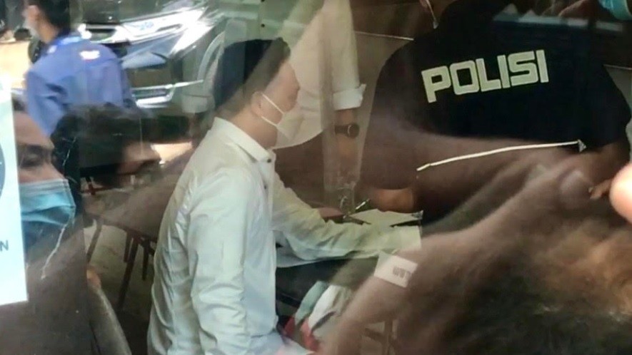 Diperiksa Polisi, MYD Pemeran Video Syur Gisel Tulis Status : Aku Berserah Pada-Mu