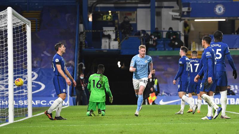 Manchester City Permalukan Chelsea di Stamford Bridge