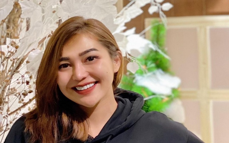 Sosok Chacha Sherly Mantan Trio Macan yang Meninggal Dunia karena Kecelakaan di Tol 