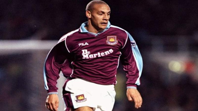Rio Ferdinand Sebut Satu Nama yang Pantas Raih Ballon dOr 2021: Pemain Spesial