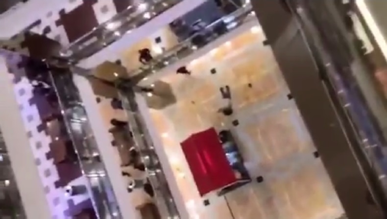 Pengunjung Mal Taman Anggrek Lompat dari Lantai 4, Ini Kata Polisi