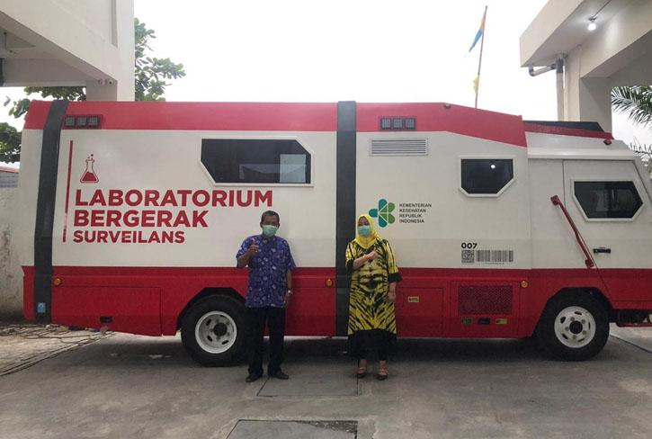Percepat Penanganan Covid-19, BBTKLPP Yogyakarta Dapat Bantuan Mobil Laboratorium