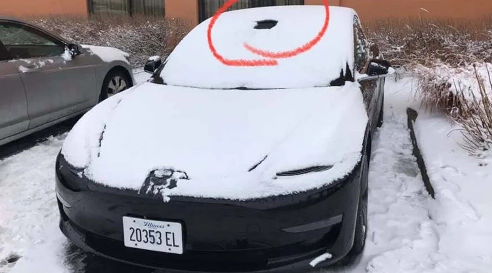 Canggih, Kamera Mobil Tesla Bisa Mencairkan Salju yang Menutupi 