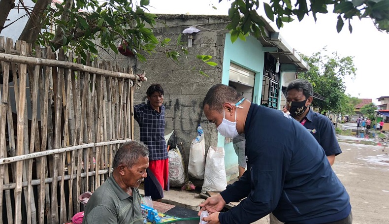 MNC Peduli Bagikan Masker untuk Warga Tangerang