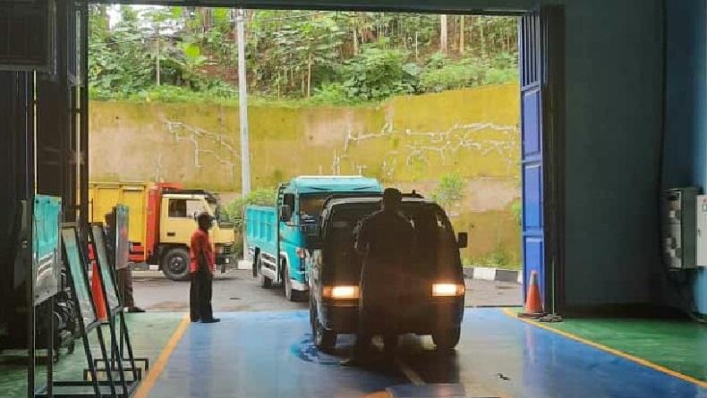 Hore, Khusus Angkutan Kota di Karawang Ada Uji KIR Gratis