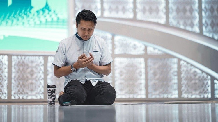 Arie Untung Ungkap Sosok Kapten Afwan Pilot Sriwijaya Air, Kakak Kelas yang Selalu Ajak Orang Lain Sholat