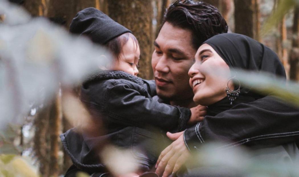 Rizal Armada dan Monica Dikaruniai Anak Kedua Bernama Ghazy Al Ghalibie: Semoga Jadi Penghafal Qur'an