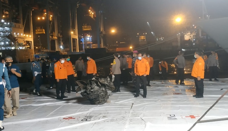 Penyelam TNI AL Temukan Turbin Sriwijaya Air SJ-182