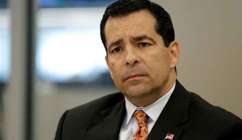  Bos Intelijen AS Sebut China dan Rusia Berusaha Ganggu Pasokan Vaksin Covid-19