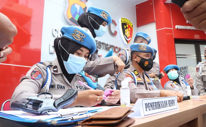 26 Senpi Anggota Reskrimum Polda Jatim Disita Propam 