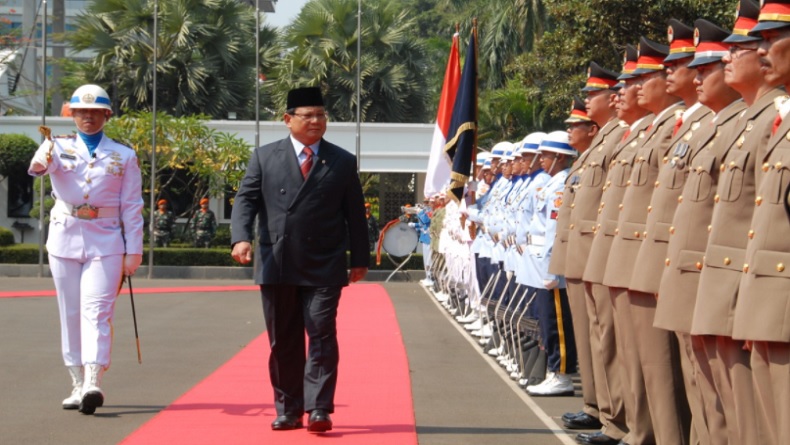 Ini Alasan Prabowo Resmikan Patung Bung Karno di Kemenhan Hari Ini