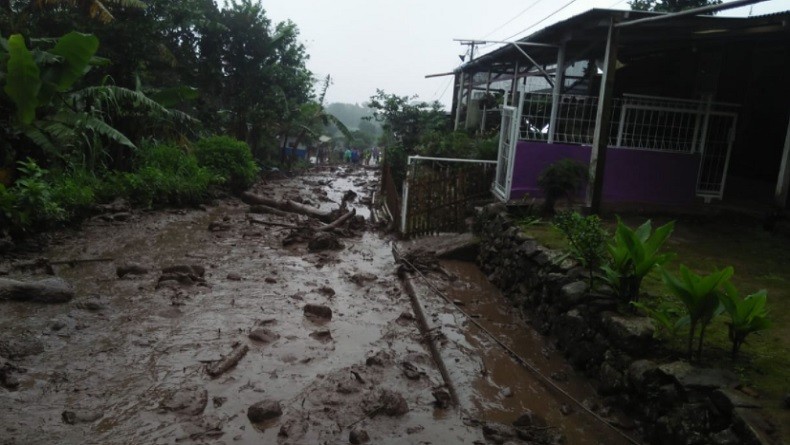 Korban Banjir Bandang Puncak Bogor 900 Orang Mengungsi ke Rumah Kerabat dan Wisma PTPN VIII
