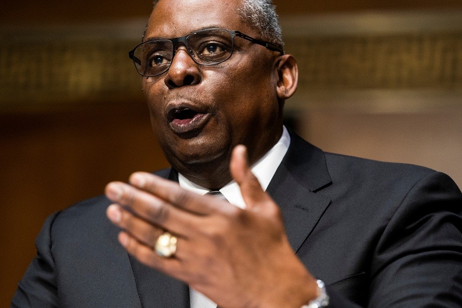 Menhan Pilihan Joe Biden Bakal Cabut Larangan Transgender Berdinas di Militer AS