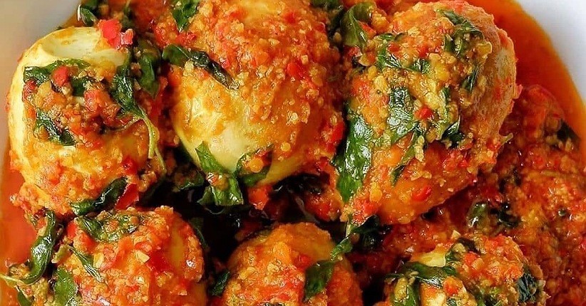 Ide Bikin Woku Telur Bulat Enak dan Lezat, Rempahnya Melimpah Menggugah Selera