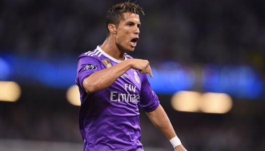 Cristiano Ronaldo Balik ke Real Madrid, Madridista Terpecah Belah