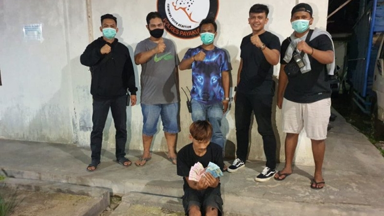 Asyik Tidur, Pengedar Uang Palsu di Payakumbuh Kaget Dibangunkan Polisi