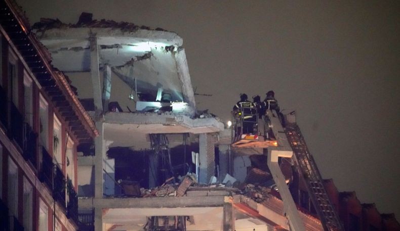 Korban Tewas Ledakan di Madrid Jadi 4 Orang, termasuk Pastor yang Tertimbun Reruntuhan