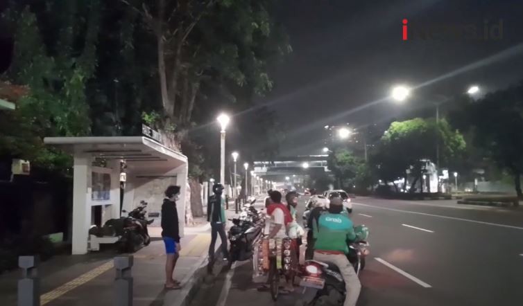 Perempuan Pelaku Mesum di Halte Kramat Raya Dapat Imbalan Rp22.000, Polisi: Bukan PSK