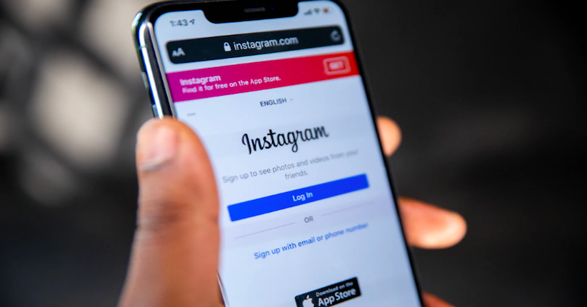 Cara Membuat Tulisan Dicoret di Instagram