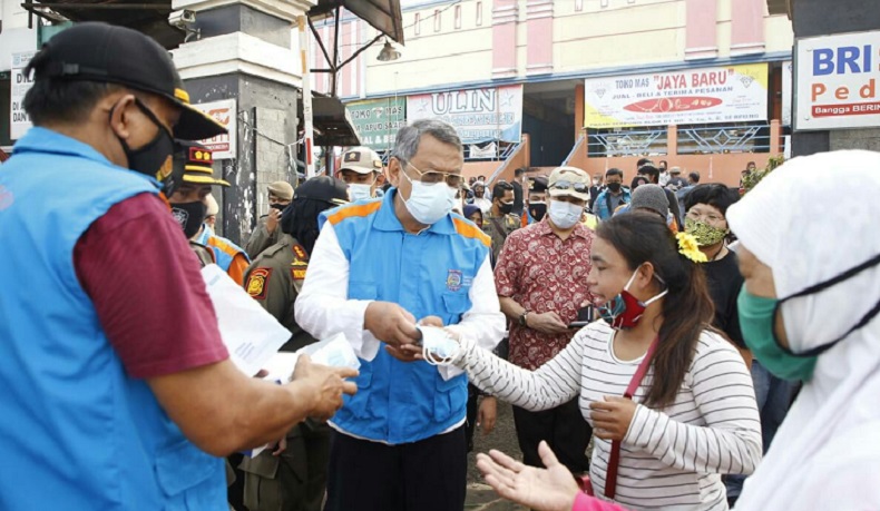 Tingkat Kepatuhan Prokes Warga Tangsel 79 Persen, Benyamin Davnie Pimpin Operasi PPKM