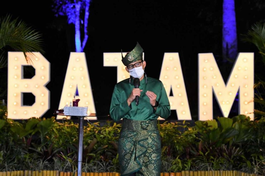 Sandiaga Uno Minta Pelaku UMKM Batam Berinovasi Manfaatkan Digitalisasi