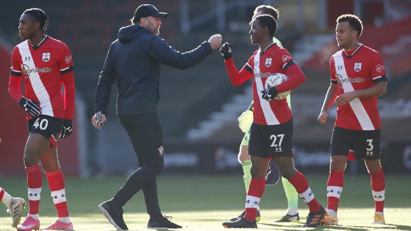 Gara-Gara Gol Bunuh Diri, Arsenal Disingkirkan Southampton dari Piala FA