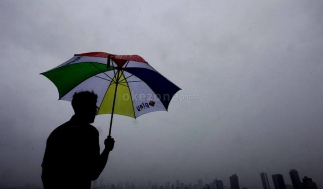 Jakarta Diprediksi Diguyur Hujan sejak Pagi, Waspada Angin Kencang dan Petir
