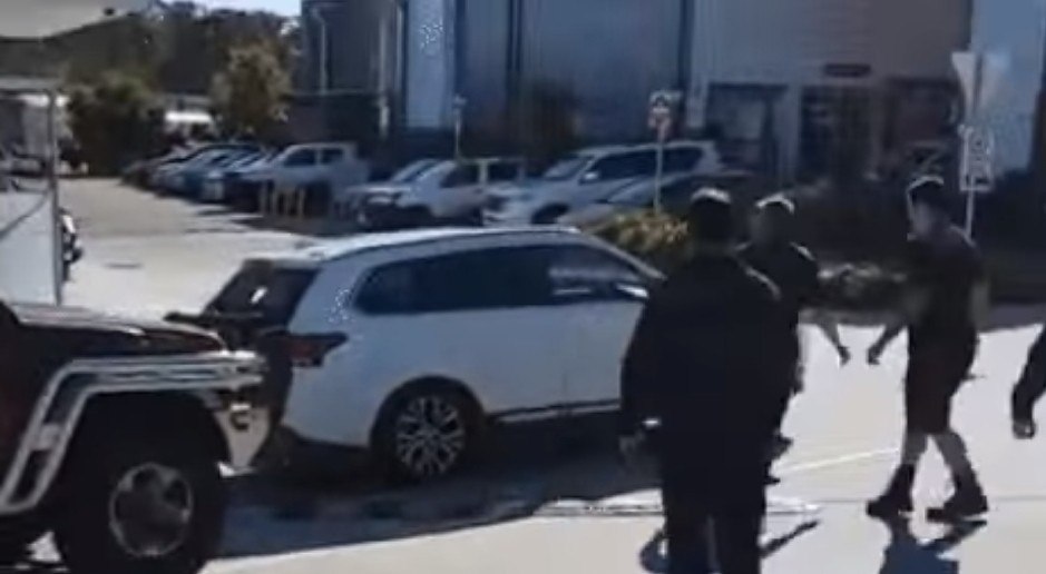 Pura-Pura Test Drive, Pria Ini Nekat Curi Mobil di Dealer