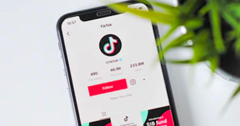 Otoritas Italia Minta TikTok Blokir Akun di Bawah Batas Usia