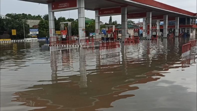 Dua Jam Diguyur Hujan, Pangkalpinang Dilanda Banjir