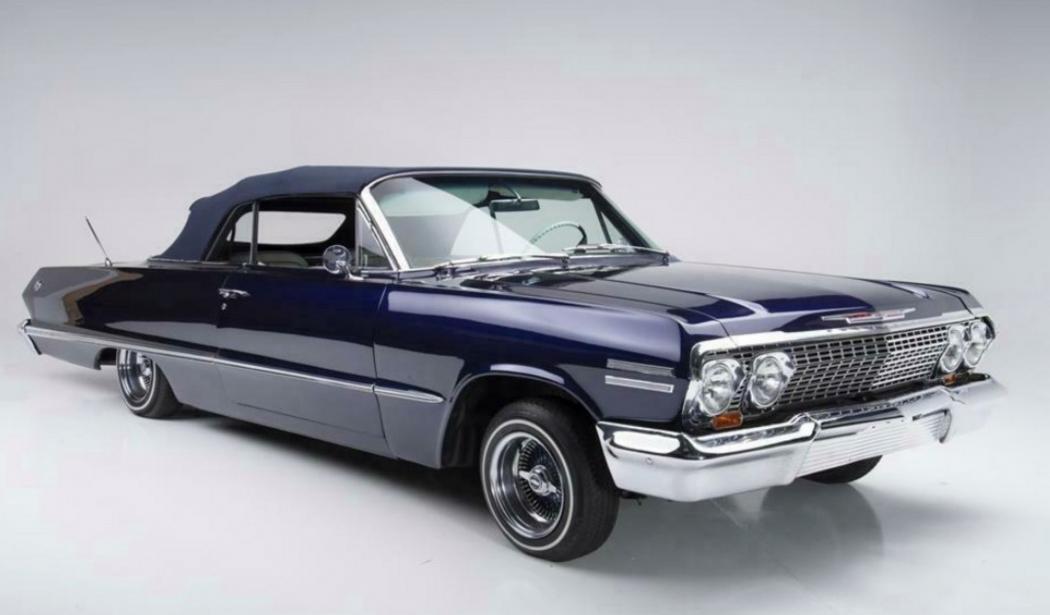 Mobil Mendiang Kobe Bryant Chevrolet Impala 1963 Dilelang 