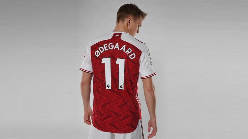 Resmi Gabung Arsenal, Martin Odegaard Warisi Nomor Mesut Ozil