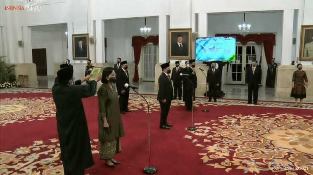 Resmi, Jokowi Lantik 5 Dewan Pengawas SWF, Ini Daftarnya