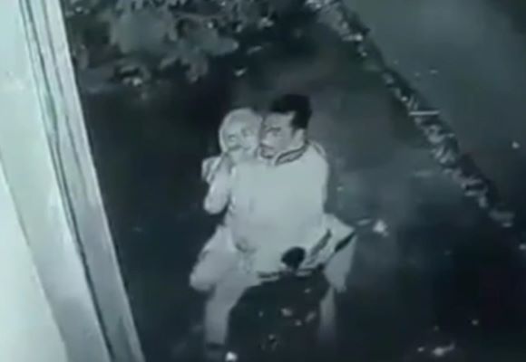 Terekam Jelas Wajah Pasangan Sejoli Mesum di Tempat Umum di Tasikmalaya