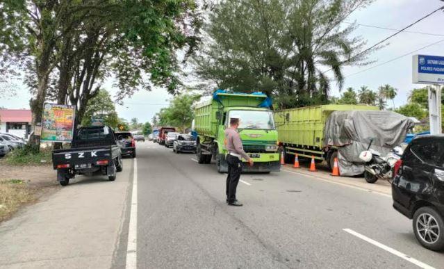Gelagat Mencurigakan, 2 Pencuri Kambing di Padang Pariaman Ditangkap saat Razia Lalin