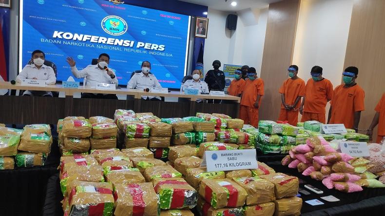 Sindikat Narkoba Internasional Terbongkar, Ratusan Kg Sabu dan Puluhan Ribu Ekstasi Diamankan