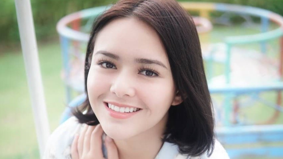 Dikirimi Ivan Gunawan Baju untuk Syuting Ikatan Cinta, Amanda Manopo Bahagia: Bagus Banget